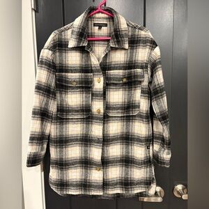Banana Republic Black and White Plaid Button-Up Shirt